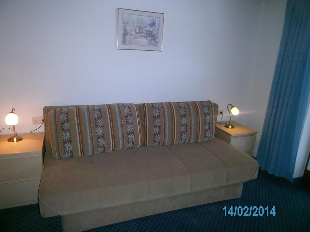 Gaestehaus Hirschenhof Sölden Habitación foto